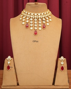 Fashionable Best Quality Designer Gold Plated Stones Look <b>Necklace</b> <b>Set</b> With Earrings Tikka Women <b>Wedding</b> Wear Collection - Product Image 4