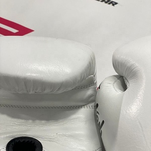 ถุงมือชกมวย Fairtex X Glory รุ่นลิมิเต็ดอิดิชั่น คุณภาพสูงสุด หนังแท้ 100% แบบผูกเชือก สำหรับฝึกซ้อม - Product Image 4