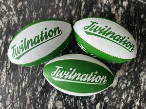 ลูกบอลรักบี้ขนาดเล็กพิมพ์ลายหลากสี - Product Image 4