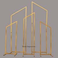 Grand support Harlow plaqué or, design moderne et simple, personnalisable, pour accessoires et fournitures de décoration de mariage, Inde