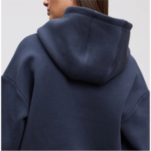 เสื้อฮู้ดผู้หญิงสีพื้นดีไซน์ใหม่มีสไตล์บริการ OEM - Product Image 4