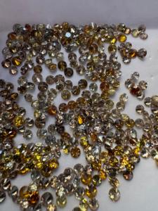 Diamante facetado suelto redondo elegante de 2-2,5mm natural listo para enviar - Product Image 2