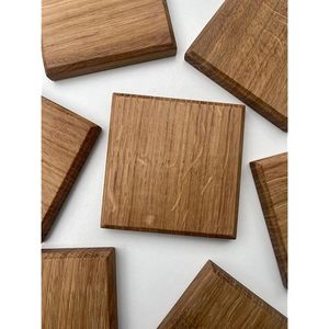 Juego de Posavasos de Madera Maciza Premium Hechos a Mano, Grosor Personalizado (8mm/10mm), Acabado con Aceite Seguro para Alimentos, Grabado Láser Disponible - Product Image 2