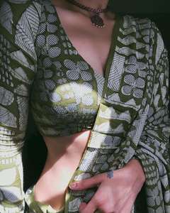 Nouveau design de sari pour femmes pour les mariages et les fêtes, tissu en coton hautement attrayant, fabriqué en coton importé, fournisseur indien - Product Image 4