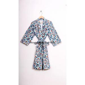 Veste Kantha 100% coton pur faite à la main pour femmes, mode vintage de festival, kimono court matelassé, vêtements de nuit pour l'été - Product Image 6