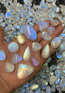 Alta calidad hecho a mano Natural Arco Iris piedra lunar cabujón pulido blanco azul piedra preciosa mezcla forma piedras preciosas sueltas para - Product Image 6