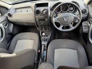 DACIA DUSTER 2017 USADO, Volante a la Izquierda/Derecha - Product Image 2