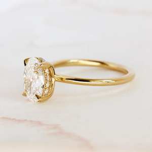 10x7มม. แหวนเพชรโมอิสโซลิแทร์ทรงรีตัด | แหวนสัญญาสีเหลืองทอง | เครื่องประดับชั้นดีทำจากเงินตามสั่ง - Product Image 4