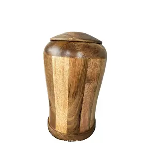 Latest Designed Natural Polished Hand Made Wooden Classic Cremation Urn for Human Ashes Latest design Wooden Urns For A Niche