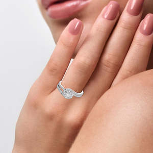 Bague solitaire en or 10 carats pour femmes, diamant cultivé en laboratoire - Product Image 2