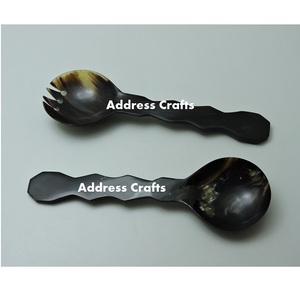 Diseño único hecho a mano cuerno natural ensalada servidor cuchara decorativa cuerno artículo ensalada herramienta para servir para el hogar Hotel cocina uso - Product Image 1
