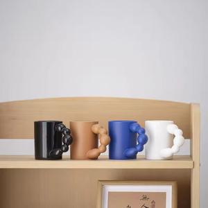<span class=keywords><strong>Mug</strong></span> moderne grande capacité avec poignée perlée, tasse à café en céramique artisanale irrégulière avec poignée perlée, tasse à café en céramique pour le lait - Product Image 1