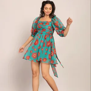 Meeresgrün und Rot florales Sommer-Mini-Kleid in Organza western-Look Mädchenkleid erstaunliche Qualität einteiliges neues modisches Kleid