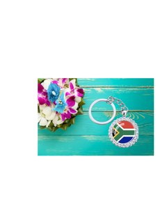 Llavero con Colgante de Mosquetón de Acero Inoxidable con Bandera de Sudáfrica y Diamantes de Imitación, Ligero, de Moda, Souvenir Nacional - Product Image 3