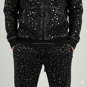 Chándales desgastados personalizados con diamantes de imitación para hombre, conjuntos de 2 Uds., sudaderas con capucha, chándales para correr, ropa informal, chándales de lana para invierno - Product Image 4