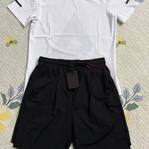 Conjuntos de Uniformes de Fútbol con Logotipo Personalizado, Manga Corta, Transpirable, de Secado Rápido, Poliéster, Color Sólido, Camiseta de Fútbol para Hombre - Product Image 2