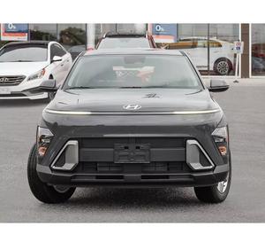 Kona ESSENTIAL 2024 Usado, Volante a la Izquierda (RHDLHD), Caja de Cambios Automática de Alta Calidad, Asientos de Cuero, Rines Traseros R17 Oscuros, en Oferta - Product Image 3