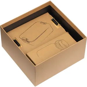 Set Regalo Personalizzato JOSEF: Bottiglia d'Acqua e Accessori per il Campeggio - Product Image 3