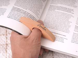 Marcapáginas Ergonómico de Madera Pulida y Duradera, Herramienta para Sostener las Páginas Fácilmente para Largas Sesiones de Lectura - Product Image 5