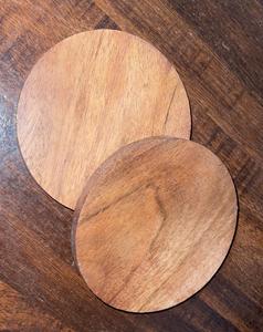 Elegante Posavasos Redondo de Madera Hecho a Mano, Moderno y Elegante, 300 mm de Diámetro, Calidad Premium para Decoración de Mesa de Boda al Mejor Precio - Product Image 4