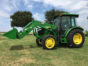 Tractor Agrícola Negro de 100HP con Bomba y Rodamientos - Product Image 5