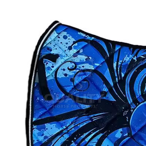 Tapis de selle polyvalent pour chevaux, adapté aux selles anglaises et occidentales, léger et facile à nettoyer - Product Image 4