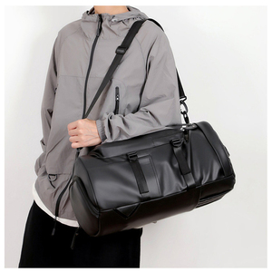 Roziv <b>Sports</b> Water Resistant Zippered Polyester Travel Duffel <b>Bag</b> Adjustable Strap Large Capacity for Unisex <b>Outdoor</b> <b>Sports</b> Use - Product Image 4