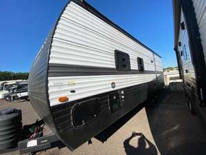 Autocaravana Keystone RV H-i-d-e-e-u-t S-p-o-r-t 240BH 2024 usada, lista para vender - Product Image 2