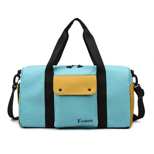 Sac de sport avec poche humide - Product Image 1