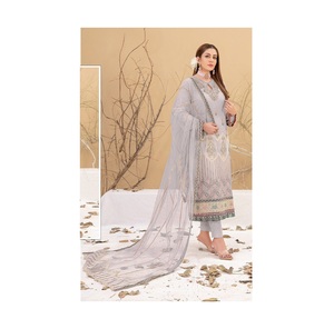 Nouveau bel ensemble de vêtements islamiques traditionnels pakistanais Georgette Kurti avec pantalon Kurta Dupatta vêtements indiens et pakistanais - Product Image 1