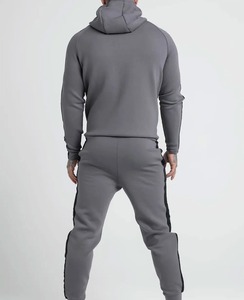 Nouveaux hommes rayé survêtement deux pièces costume fermeture éclair mode printemps automne sweats et pantalons de survêtement ensemble vêtements de sport pour hommes grande taille - Product Image 2