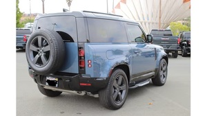 Land Rover Defender 90 P400 X-Dynamic SE 2024, en excellent état - Product Image 6