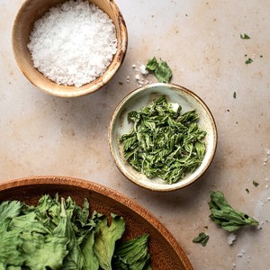 Hoja de apio seca natural de primera calidad, copos de apio secos al por mayor más vendidos de la fábrica de Vietnam - Product Image 5