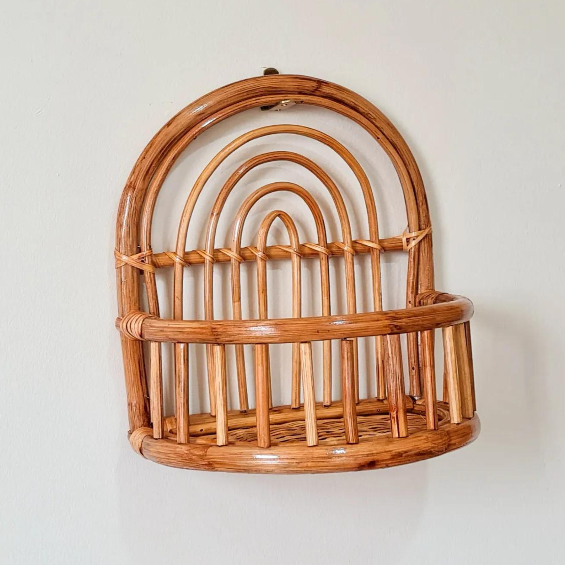 สีน้ำตาล