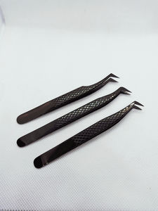 Pinzas de pestañas de acero inoxidable negro de alto rendimiento Etiqueta privada personalizada 45 75 90 grados Nano Grip Flag Print Pinzas de pestañas - Product Image 2