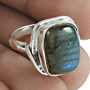 Bague classique faite à la main en argent massif 925, bague unisexe en argent sterling 925 avec pierre précieuse labradorite, style bohème - Product Image 2