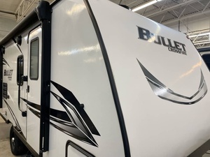 Keystone B-u-l-l-e-t C-r-o-s-s-f-i-r-e 1700B-H Usado del 2021 - Product Image 2