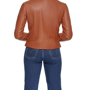 Chaqueta de Cuero para Mujer de Último Diseño y Calidad Premium, Transpirable, Ecológica, de Invierno, Precio al por Mayor, Hecha en Pakistán - Product Image 4