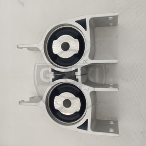 Buje de brazo de control derecho 2463330214 2463330200 2463330614 para <span class=keywords><strong>Mercedes</strong></span> Benz X156 W176 W246 W242 C117 X117 - Product Image 3