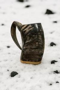 Taza de cuerno rústica auténtica hecha a mano, vajilla ecológica natural, taza elegante duradera, perfecta para café, té, whisky, - Product Image 4