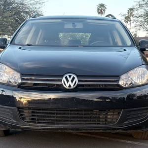 Volkswagen Jetta SportWagen TDI 2014 d'occasion en excellent état, boîte manuelle 6 vitesses, moteur turbodiesel, provenance climat chaud - Product Image 1