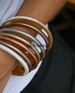 Brazalete de Cuerno Natural Hecho a Mano de Lujo - Joyería de Moda Unisex de Primera Calidad, Regalo de Tradebyd - Product Image 3