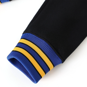 Sweat-shirt à col rond en chenille noir SGRho |   Unisexe Premium Broderie 3D Logo Grec Effet Délavé Hiver Respirant Séchage Rapide Coupe Ajustée - Product Image 5