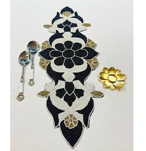 Corredor de cuentas personalizado de tendencia de diseño simple, Mesa para el hogar y el jardín, diseño antiguo y decoración de mesa, colores personalizados - Product Image 4