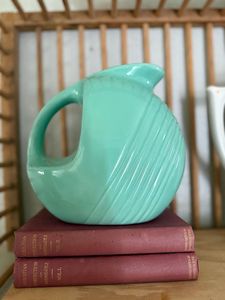 Texture en résine de cruche d'eau en résine de polyester de conception classique en expansion avec motif de tourbillon d'abricot Aqua pour les cadeaux de Noël de cuisine - Product Image 6