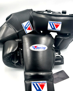 Nouvelle conception, ensemble de boxe professionnel en cuir noir, élégant, gagnant, pour l'entraînement au sparring, au punch et au kick-boxing - Product Image 1
