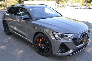 LISTO PARA ENVIAR, Volante a la Derecha/Izquierda, A-U-D-I E-TRON QUATTRO CHRONOS EDITION 2022 - Product Image 2