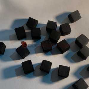 Charbon de bois de Shisha inodore à longue combustion avec forte chaleur fabriqué à partir de 100% coquilles de noix de coco d'Indonésie - Product Image 3