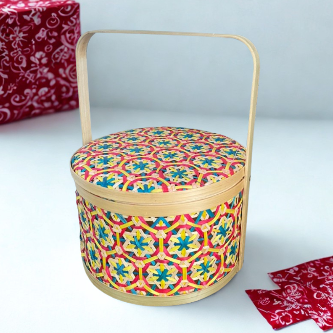 สีเหลือง