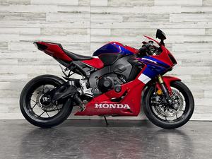 Honda CBR 1000RR 2023 usada disponible para la venta - Product Image 4
